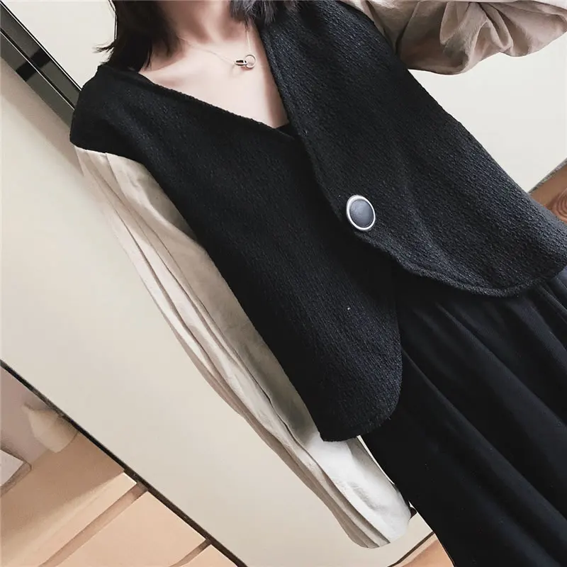 XITAO Лоскутная плиссированная короткая куртка женская модная универсальная одежда 2019 однобортное пальто с круглым вырезом Топ GCC1106
