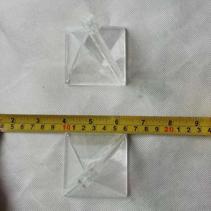 DH_35g gravity block Pyramid Pendant-clear-1
