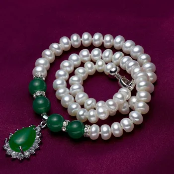 

Aladdin Natural Freshwater Pearls Classic Elegant Mother's Necklace Water Drop Carnelian Crystal Pendant Flat Round white beads