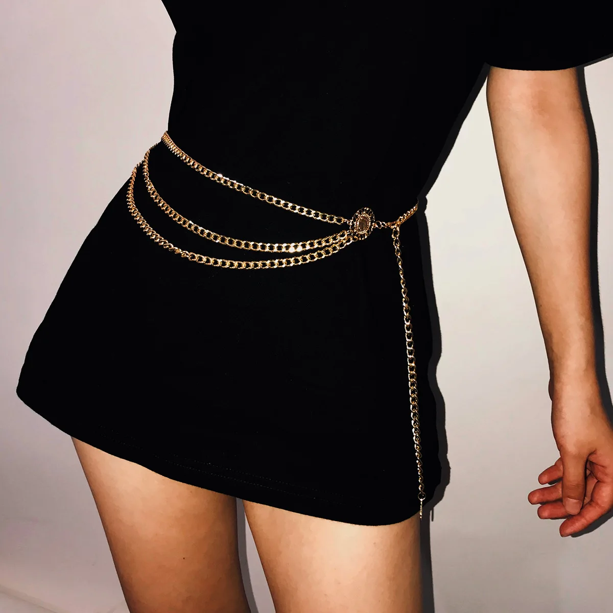 

Round Pendant Sun Flower Yoga Female Belly Aluminum Alloy Dress Waist Chain Fashion Tassel Gold Belt Chain For Women 389