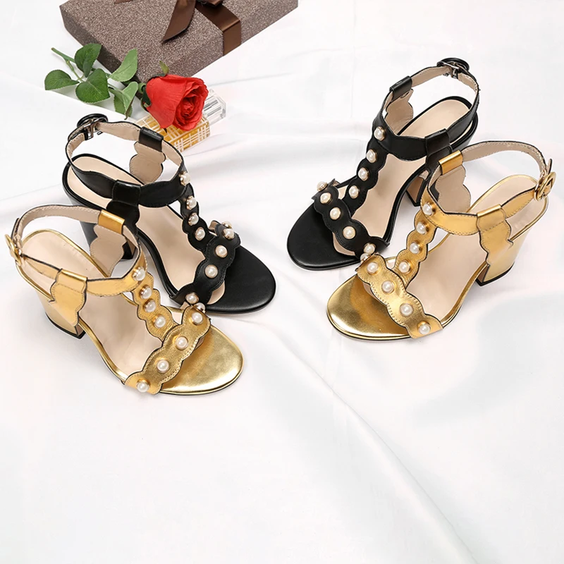 Wetkiss/Дизайнерские босоножки из натуральной кожи с Т-образным ремешком; женские босоножки на толстом высоком каблуке с жемчужинами; женская обувь; летние женские модельные туфли