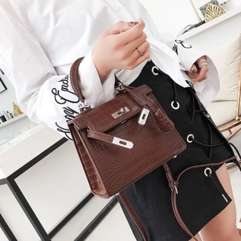 

Korean version of the bag 2018 new wild fashion Messenger bag handbag shoulder bag