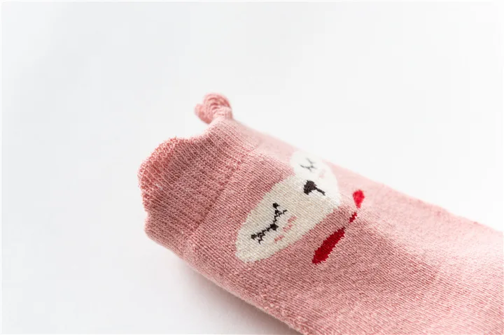 YWHUANSEN/1 пара, милые носки для маленьких девочек с героями мультфильмов теплые носки для мальчиков на осень и зиму Нескользящие плотные Длинные махровые носки для новорожденных