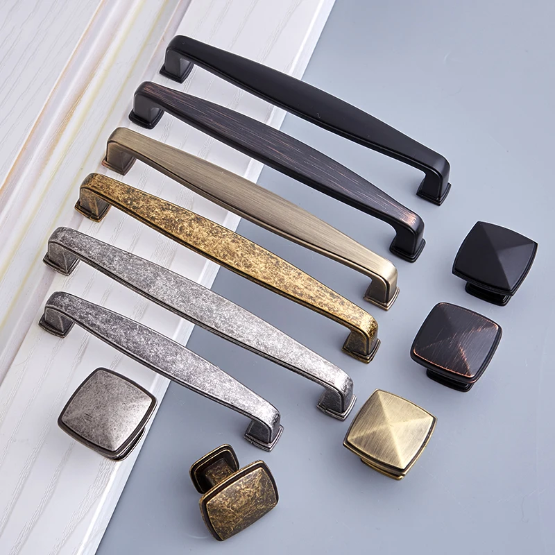 Retro Vintage 2PCS European Antique Kitchen Cabinet Pulls Handles Cupboard Wardrobe Drawer Shoe Cabinet Door Handles and Knobs