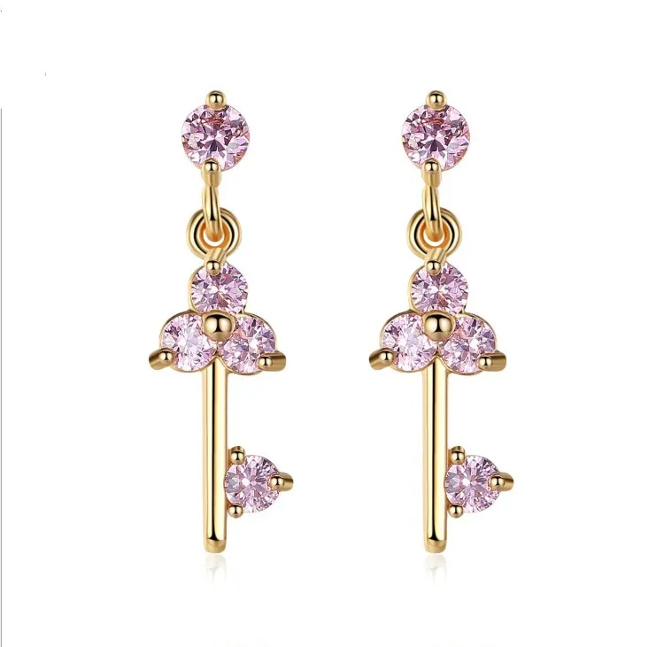 

New Red and European fashion ladies pink red earrings crystal come from Austrian cute heart-shaped AAA zircon earrings