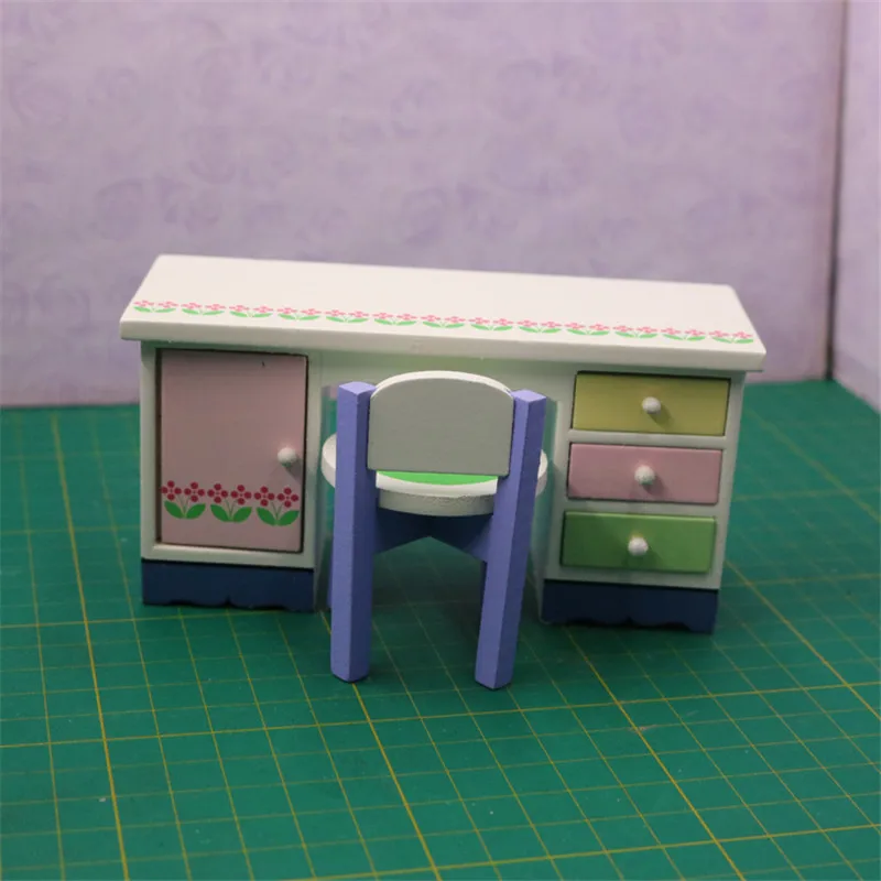 1:12 Wooden Miniature simulation desk chair model for dolls Dollhouse Furniture toy pretend play toys for girls kids gifts cute 1:12 Wooden Miniature simulation desk chair model for dolls Dollhouse Furniture toy pretend play toys for girls kids gifts cute