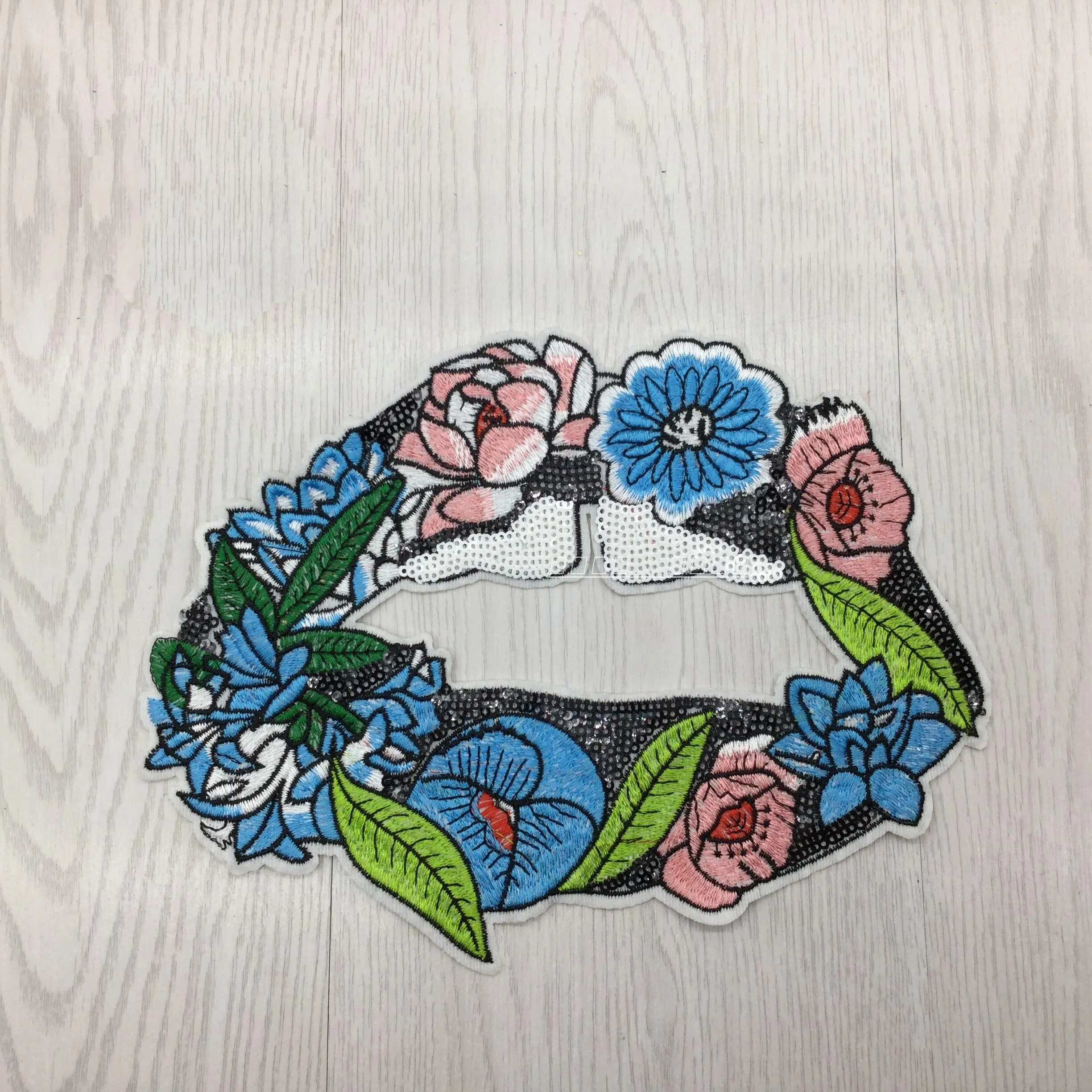 flower lips sequins patch vintage embroidery fabric applique T shirt