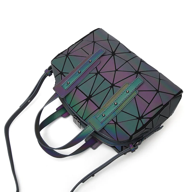 Новые модные сумки на молнии для женщин, светящийся мешок, сумка-тоут, геометрические стеганые сумки на плечо, простые складывающиеся сумочки Bolasa