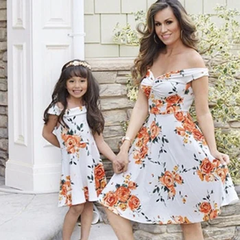 

Summer Bohemian Print Beach Dresses 2019 Woman Mom and Daughter Me Dress Family Matching Outfits Girl Child Clothes chic