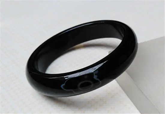 

100% Natural White Texture A Grade Beautiful Black Agate Jade Bracelet 60.5MM a 5.19