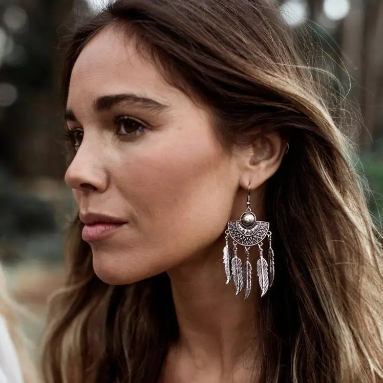 

Vintage Long Earrings for Women Boho Jewelry Retro Fan Shaped Leaf Tassel Dangle Earring Female Fashion Accessories