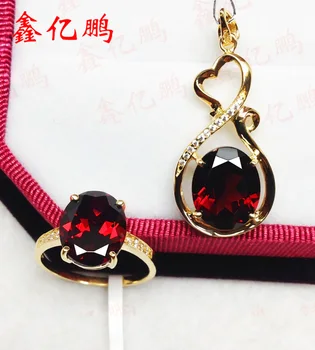 

18K Gold Garnet suit