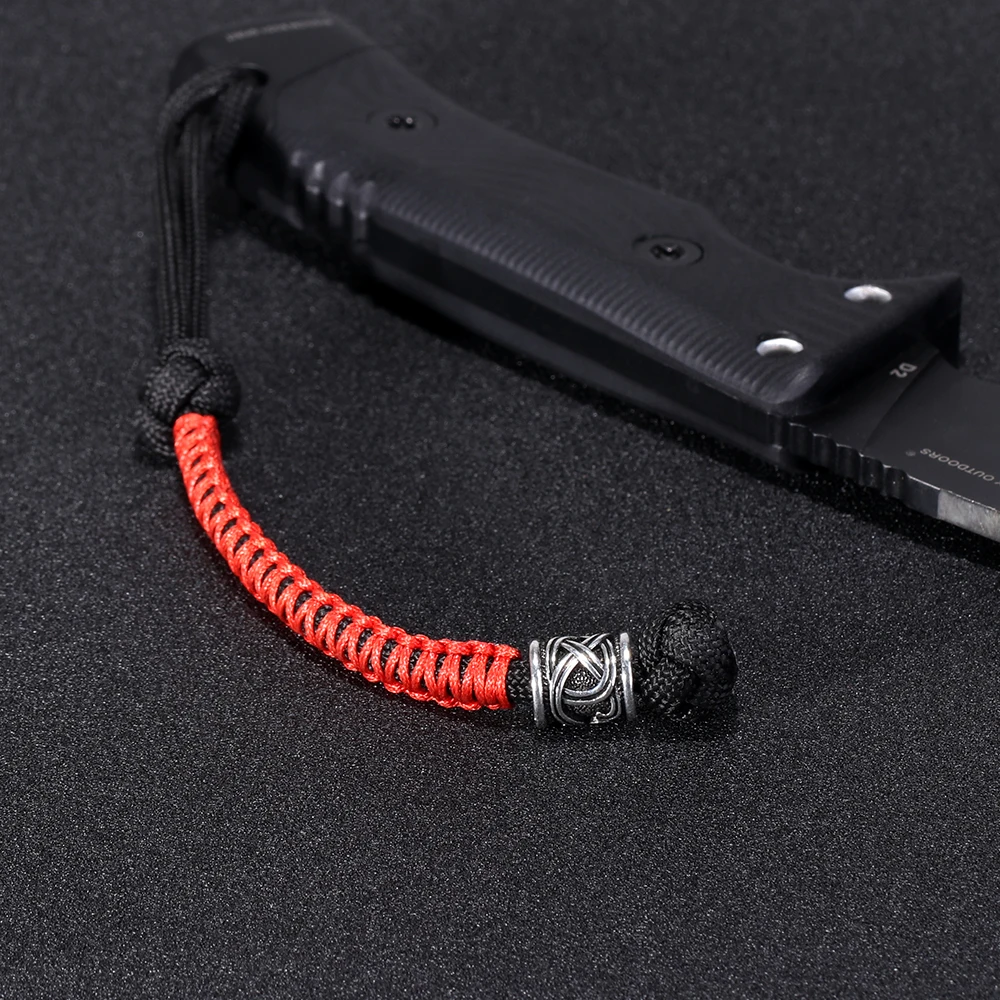

Handmade Custom paracord Lanyard / Keychain / Key Fob with the knife Bead lanyard for key