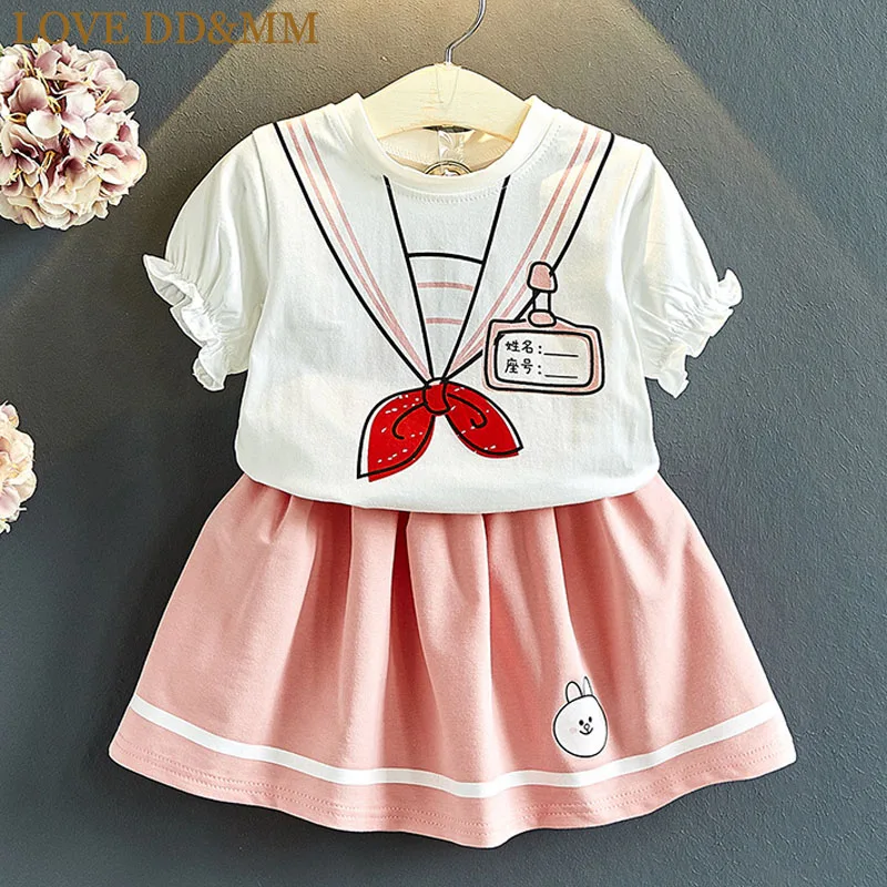 

LOVE DD&MM Girls Sets 2019 Summer New Children's Wear Girls College Wind Red Scarf Short-Sleeved T-Shirt + Striped Skirt Suit