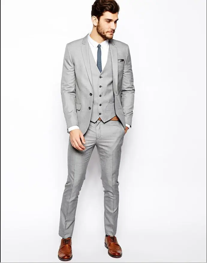 mucho Típico Puno Trajes de moda gris claro para hombre, esmoquin para hombre, ropa ...