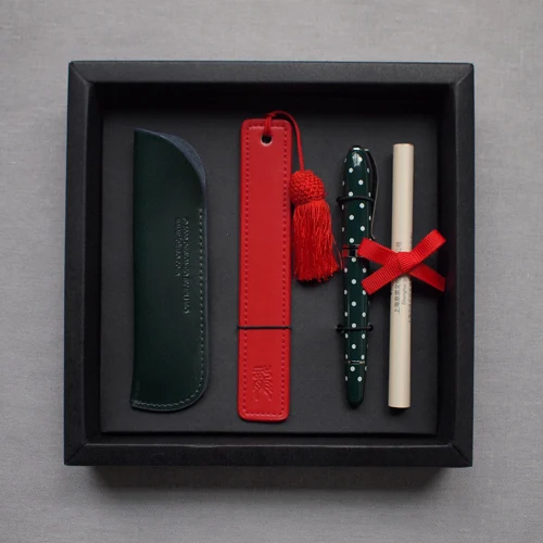 Ipluso gift set andy fountain pen pen bookmark gift box set FREE
