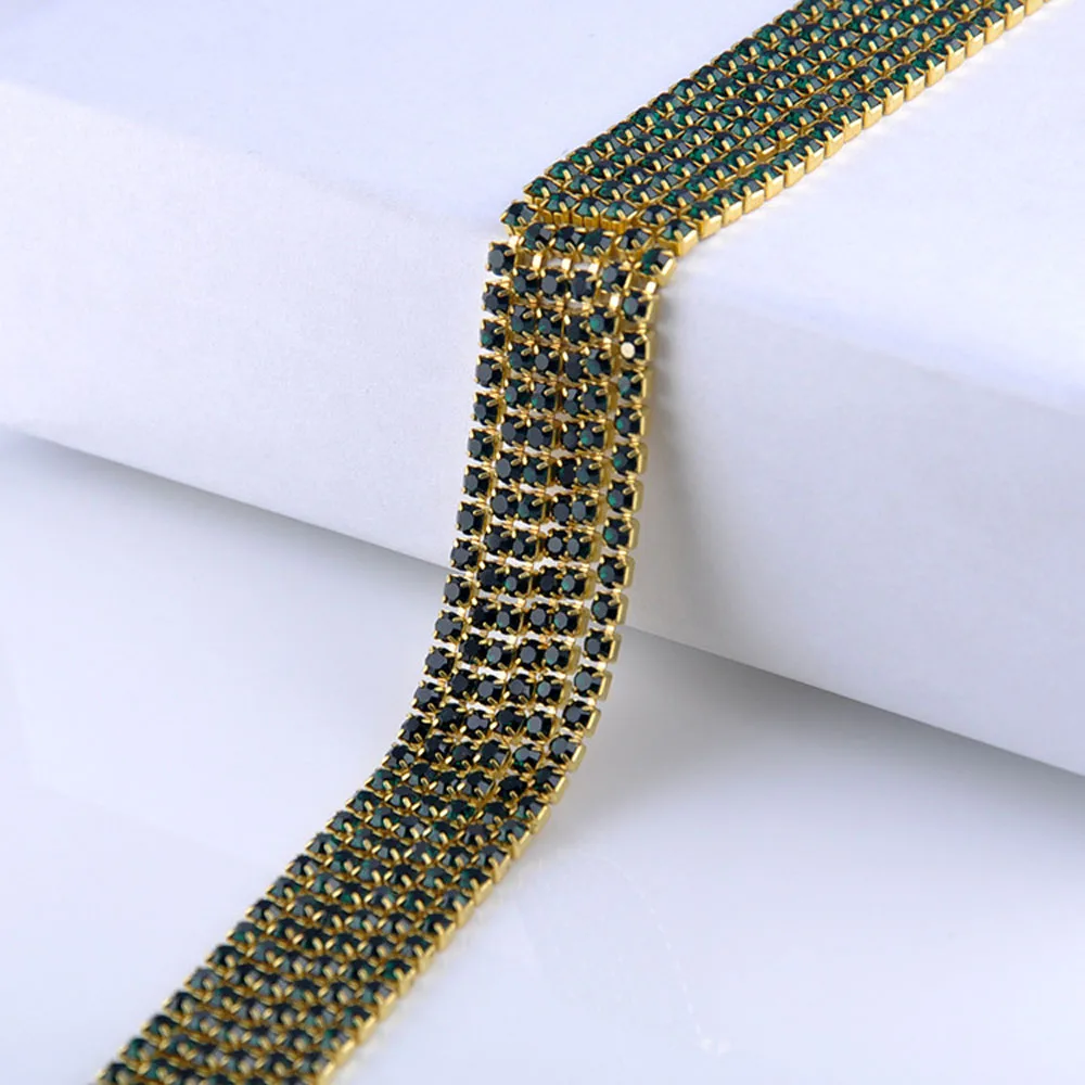 

Free Shipping rhinestone cup chain 10yards claw base flatback cup rhinestones sewing chain non hotfix rhinestones for clothes