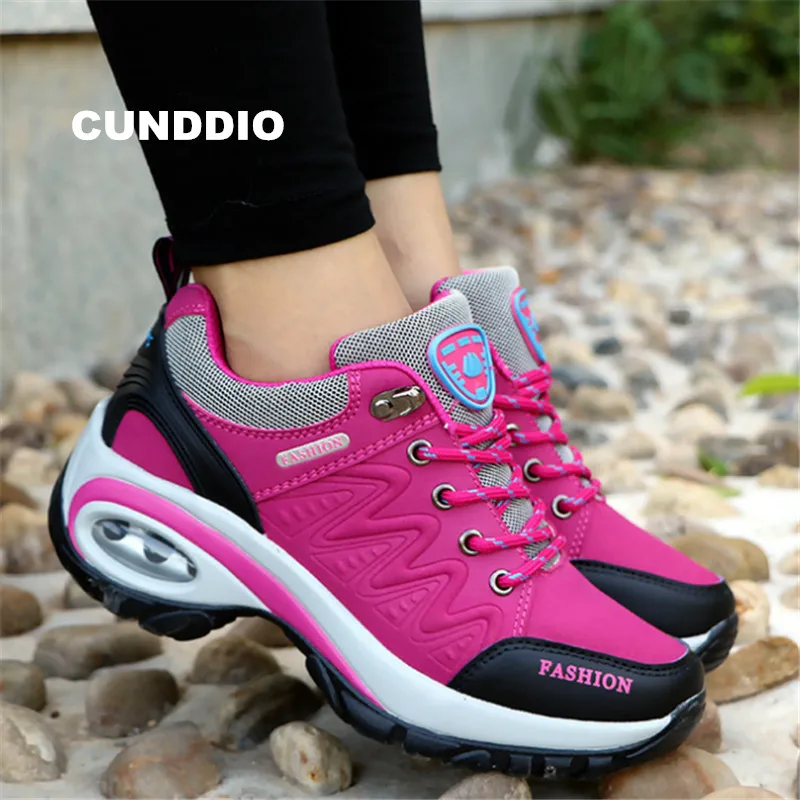 Achat Chaussures femme chaussures De Sport En Plein air En Cuir daim Marque Baskets mode femme en plein air antidérapant air d amortissement tenis feminino décontracté