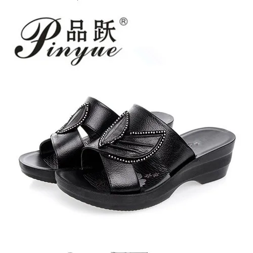 

2018 Summer leather mother slippers ladies elderly soft bottom shoes Woman flat slope female large size slippers size 41
