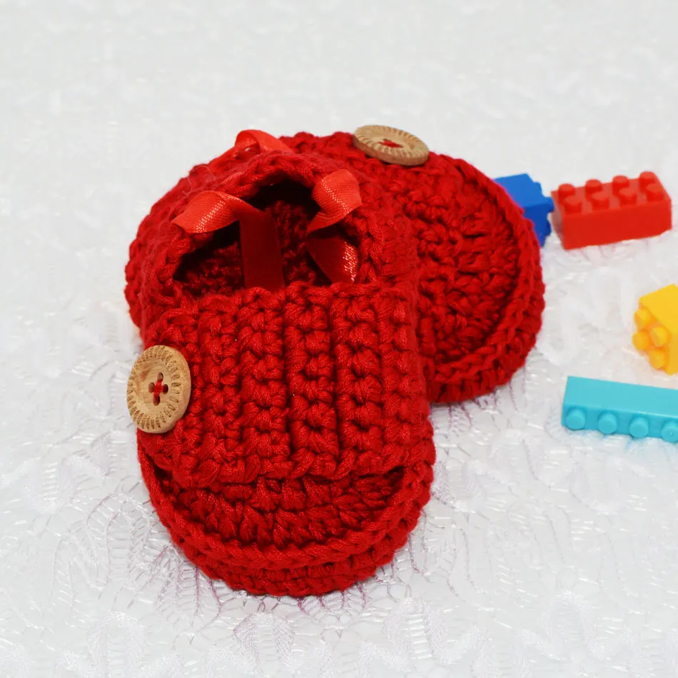 Baby Crib Shoes Newborn Baby Slippers 100% hand crochet 100% cotton soft and comfortable