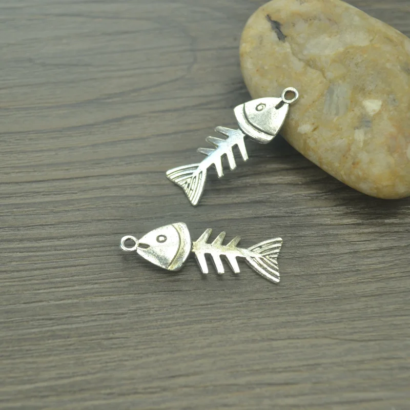 

10 pcs/lot fish Antique Silver Plated Bracelets Charm Pendants Fashion Jewelry Making Findings DIY Charms Handmade 4253B