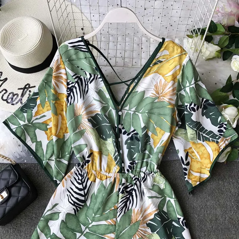 Boho Short Women Jumpsuit Beach V Neck Backless Korean Sexy Chiffon Tunic Floral Print Plus Size Summer Women Overalls Rompers Boho Short Women Jumpsuit Beach V Neck Backless Korean Sexy Chiffon Tunic Floral Print Plus Size Summer Women Overalls Rompers