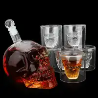 สร้างสรรค์โกธิควอดก้าขวดเหล้า Skull หัวขวดไวน์ชุด inclund 1 PCS 1000 ml ไวน์เหยือกและ 6 PCS 75 ml แว่นตาไวน์