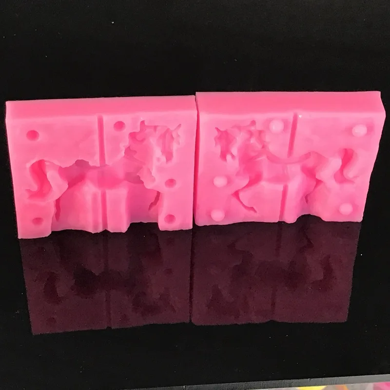 9040769661_860492309