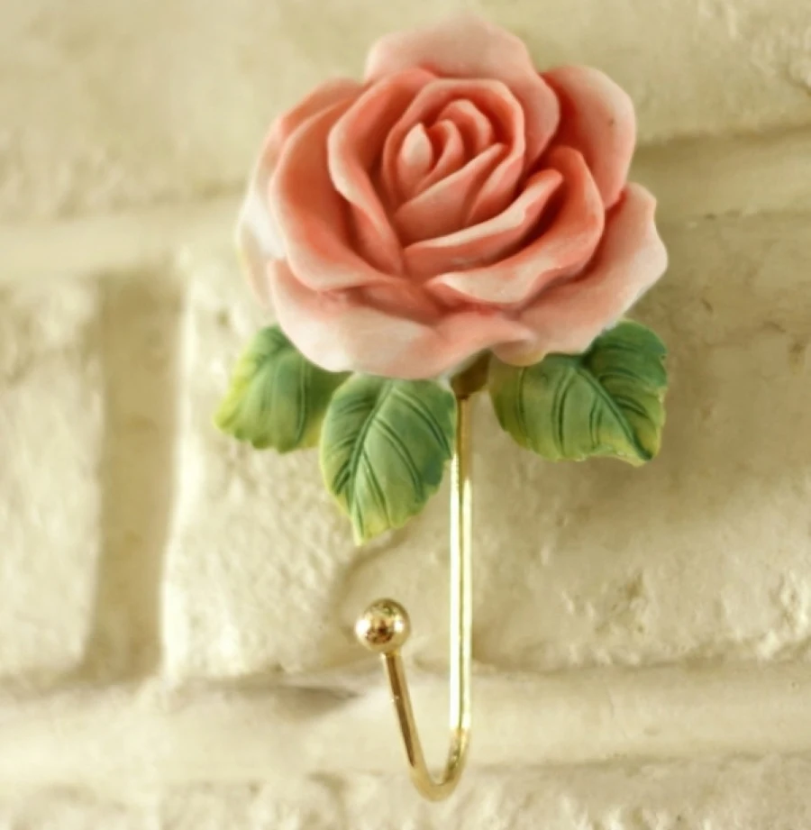HAKOONA Hook Romantic Style Likeable Pink Rose Shaped Hangerin