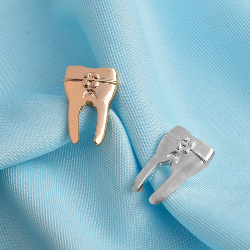 

Gold Silver Color Dentist Tooth Pin with Crystals Jewelry for Medical Doctors Nurse Medical Student Brooch Biology Science Gift