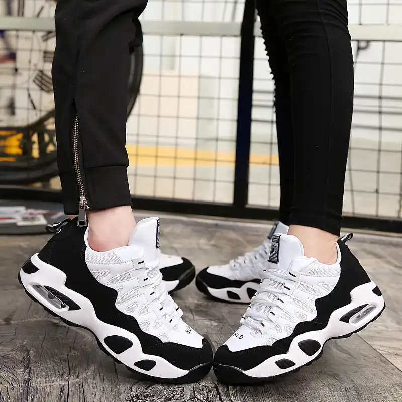 couple shose