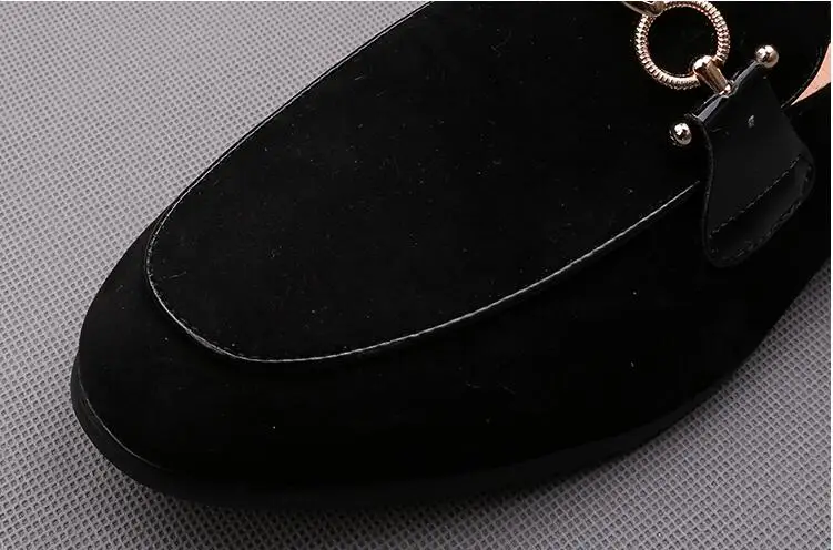 Брендовые мужские мягкие кожаные ботинки кэжуал, большие размеры 9,5, Черный Бархатный чокер, Кожаные Мокасины с кисточками, лоферы, слипоны, лоферы, свадебные платья, AXX766