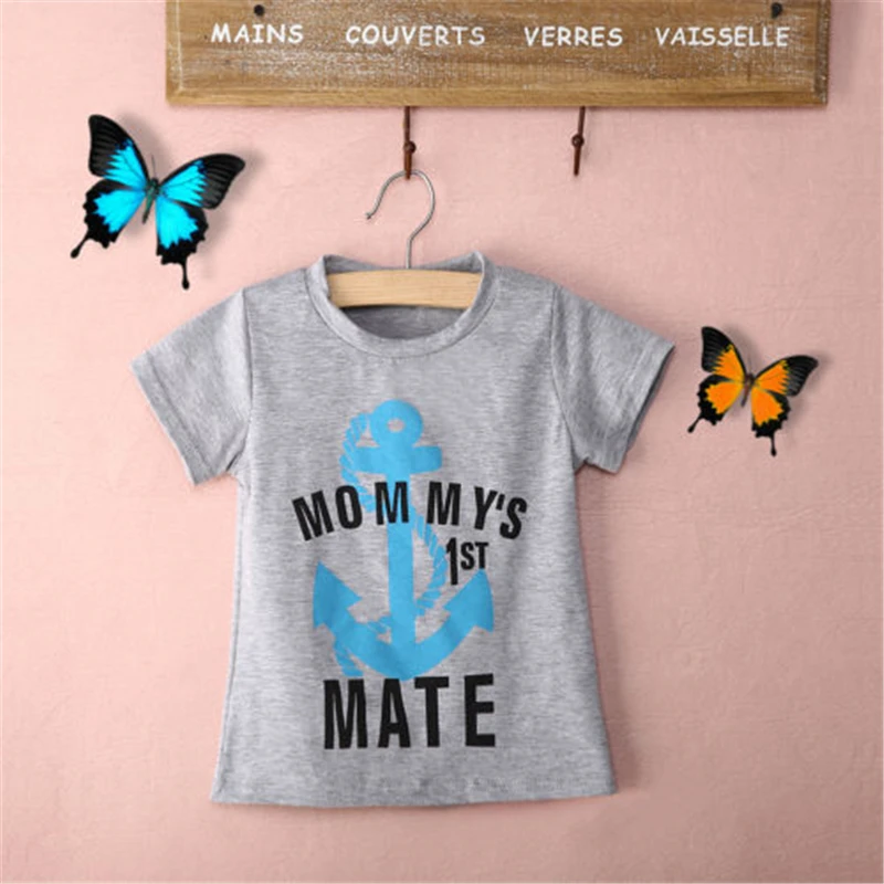 Модная детская одежда из 2 предметов для маленьких мальчиков футболка с надписью «Mommy's mate» топ+ короткие штаны, комплект От 2 до 7 лет