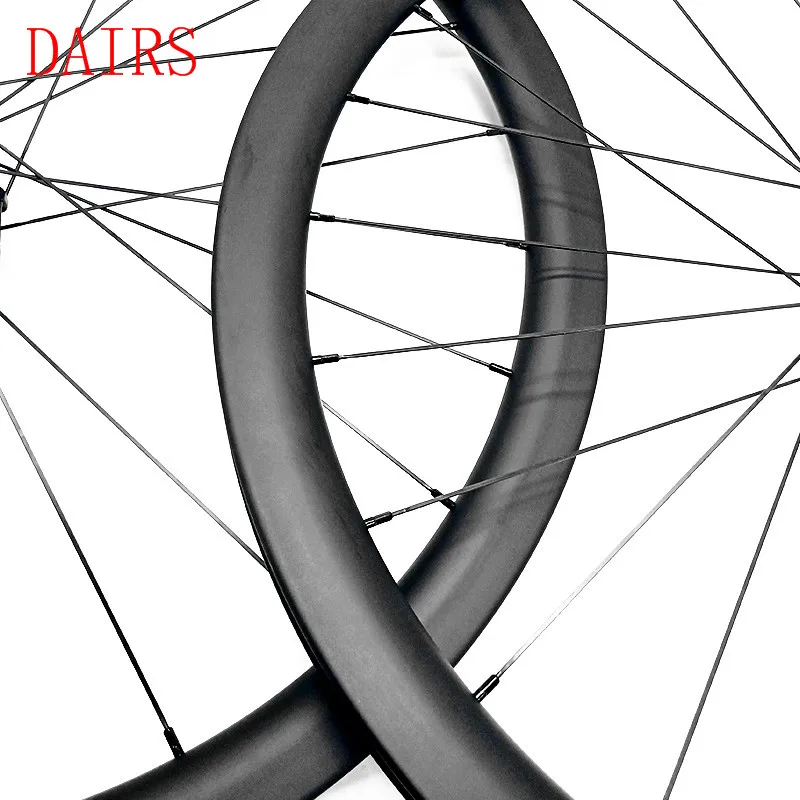 Карбоновые колеса 1520g 700c clincher 44 мм бескамерные NOVATEC 100x12 142x12 центральный замок XD