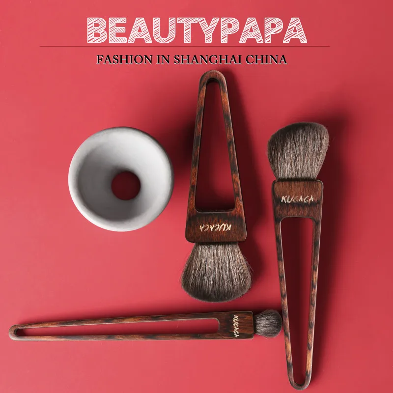 

Licuadora de belleza Triangle Design Makeup Brush Set Goat Hair Blush Brush HighLight EyeShadow Brush Handmade Professional