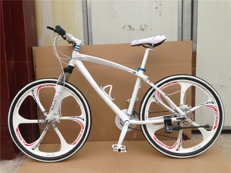 aluminum alloy  bike frame aluminum   bicicleta mountain cycling  woman&man  21242730 speed MTB  26er 26*2.1 inch tires bike