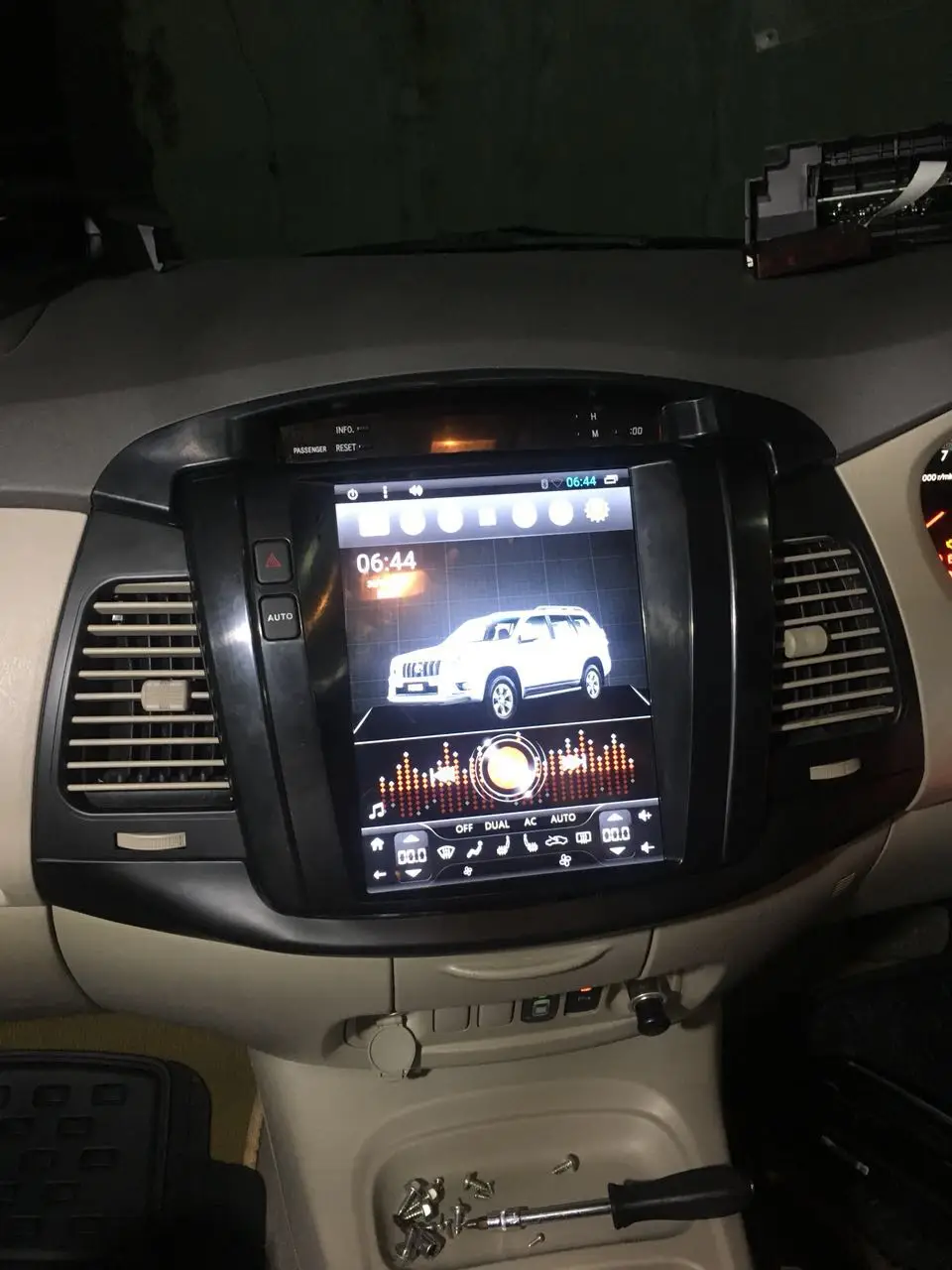 Vertikal IPS Tesla Layar Android 