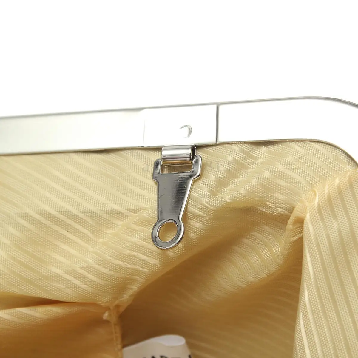 Fashion Lady Party Wedding Handbag Purse Girl Soft Evening Bag Bridal Women Satin Crystal Clutch Fashion Lady Party Wedding Handbag Purse Girl Soft Evening Bag Bridal Women Satin Crystal Clutch
