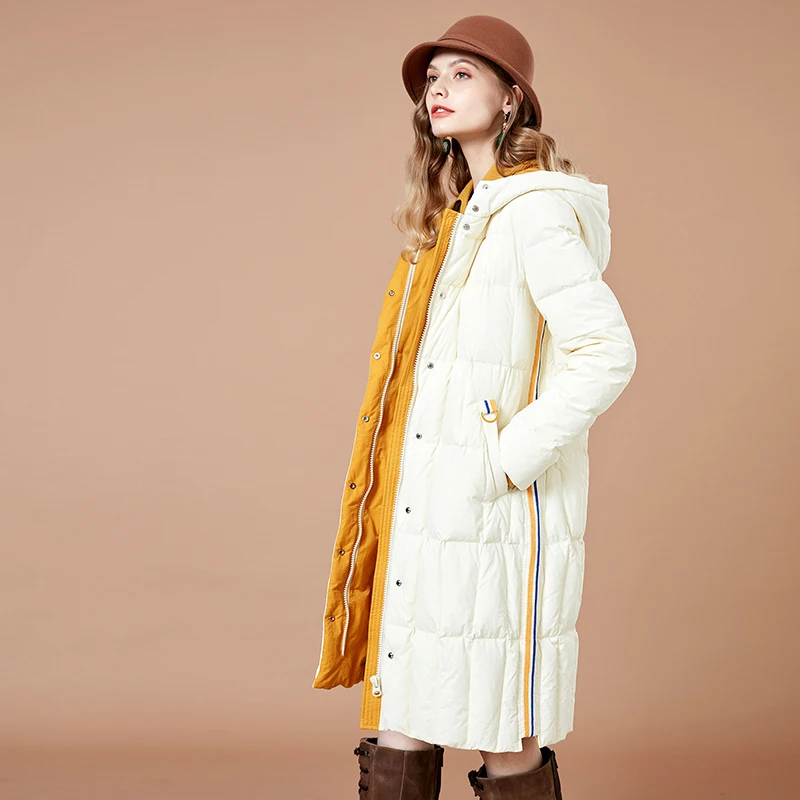 ARTKA Women 2018 Winter 90% White Duck Down Coat Contrast Color Hoodies Female Fashion Thicken Jacket Coats YK10089D