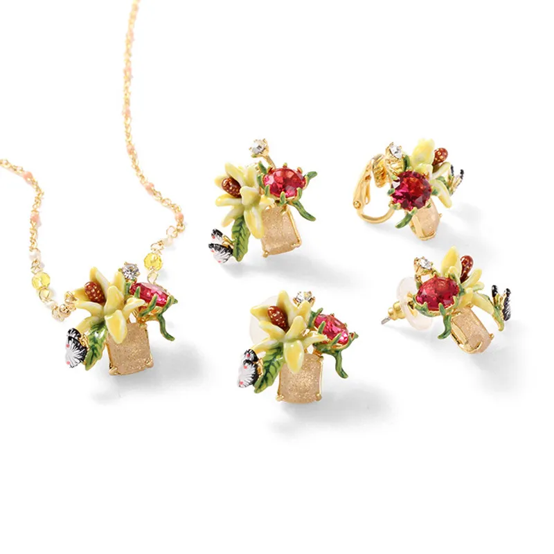 

Warmhome Trendy Jewelry Enamel Glaze Copper Cute Yellow Lily Flower Gem Butterfly Necklace Women Earrings