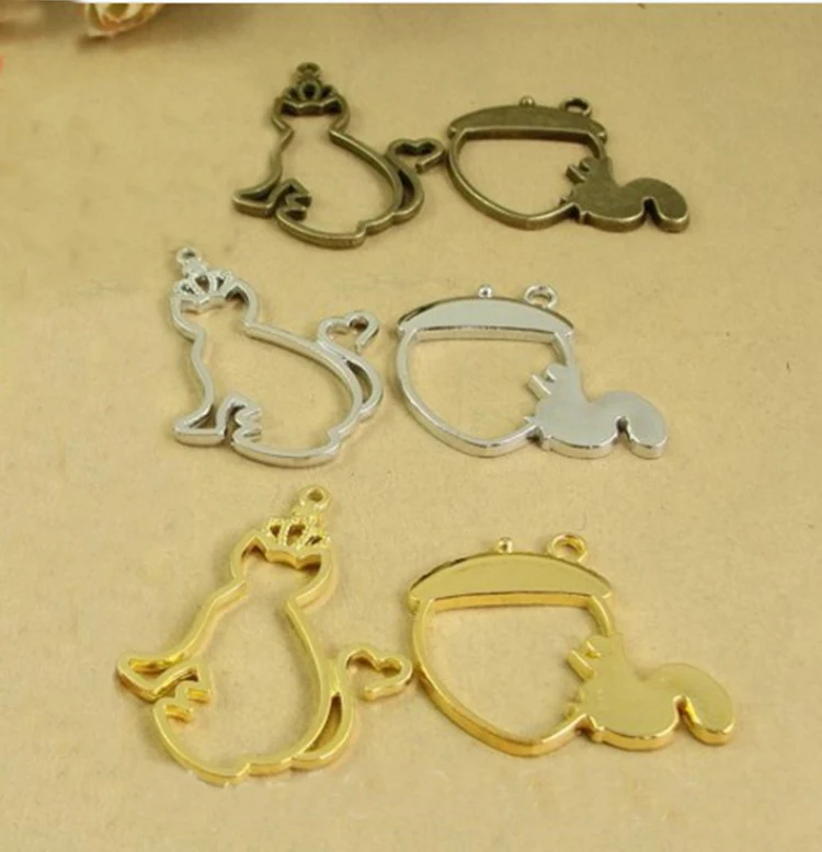 

10 pcs/lot Squirrel Rabbit Cat sheep Metal Frame Pendant Gold Charm Bezel Setting Cabochon Setting UV Resin Charm