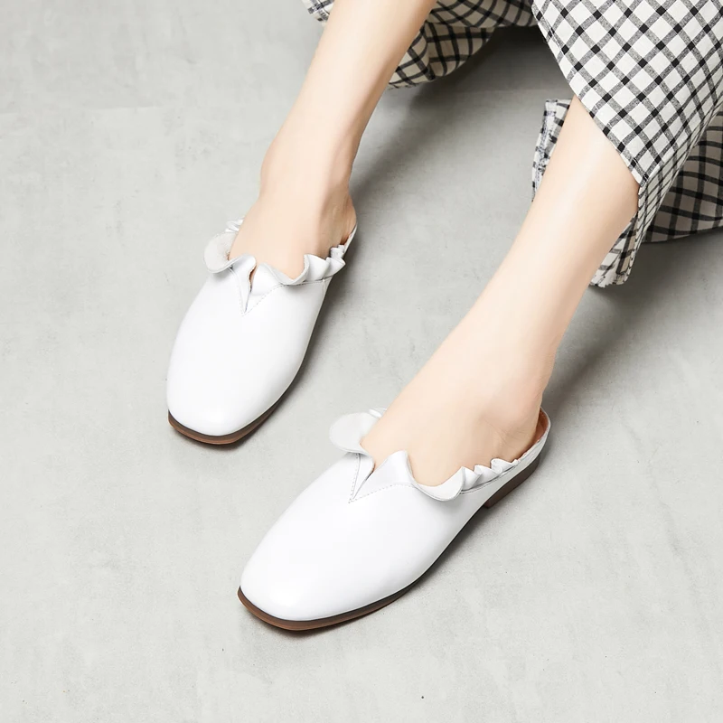 

Women Mules Genuine Leather White Women Shoes Low Heels Spring 2019 Women Leather Slippers Ruffles Handmade Soft Bottom Slipper