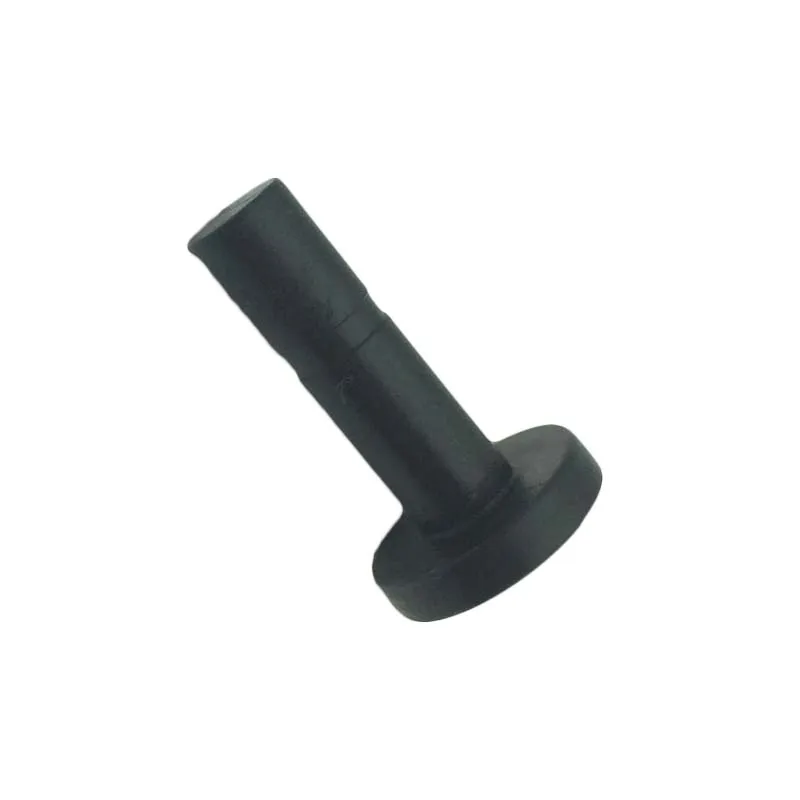 End plug-3