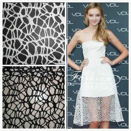 

show Flowers printed chiffon fabric,silk Digital Print Fabric and dress material use201608007