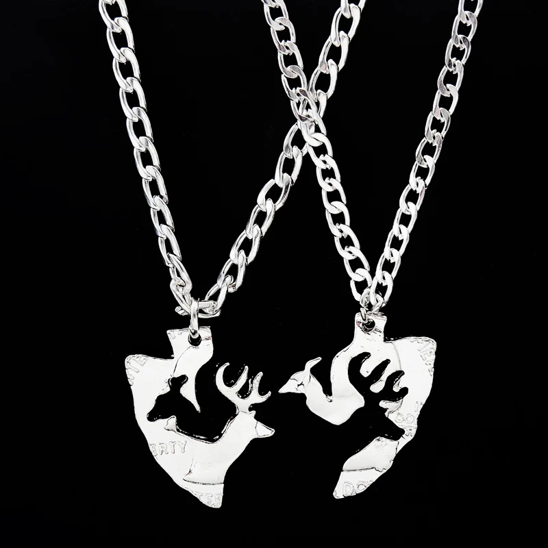 

Engraved COUPLES BUCK AND DOE ARROWHEAD NECKLACE SET Boyfriend / Girlfriend Couple Pendant Necklace Lover Jewelry Wholesale