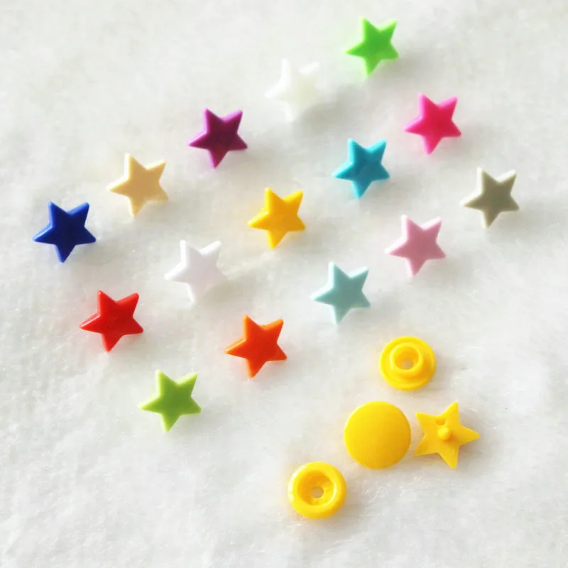 15 цветов Смешанные Примечания пятиконечная звезда тип 150 наборы пластиковая защелка Кнопка детские подгузники с кнопками
