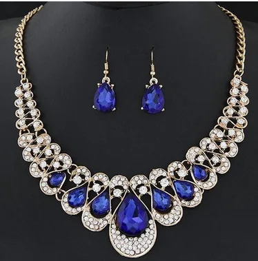 

New Fashion Set Jewelry Metal Shiny Crystal Temperament Collar Necklace Earrings Color Crystal Earrings Drops Jewelry for Women