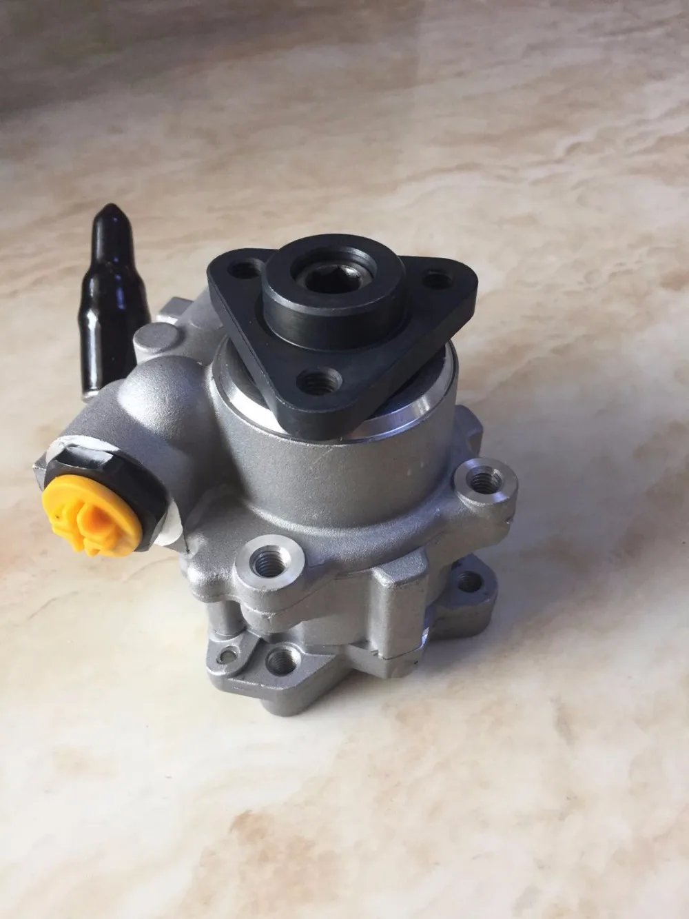 Poder de la bomba de dirección ASSY para BMW 316 318 Z3 525 E39 E36 E46 32411092432, 32411092433, 32411092744, 32411092603