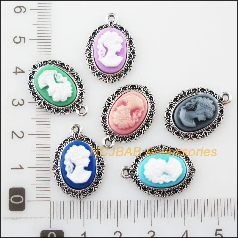 Рисунок 3 - подвески из искусственной смол