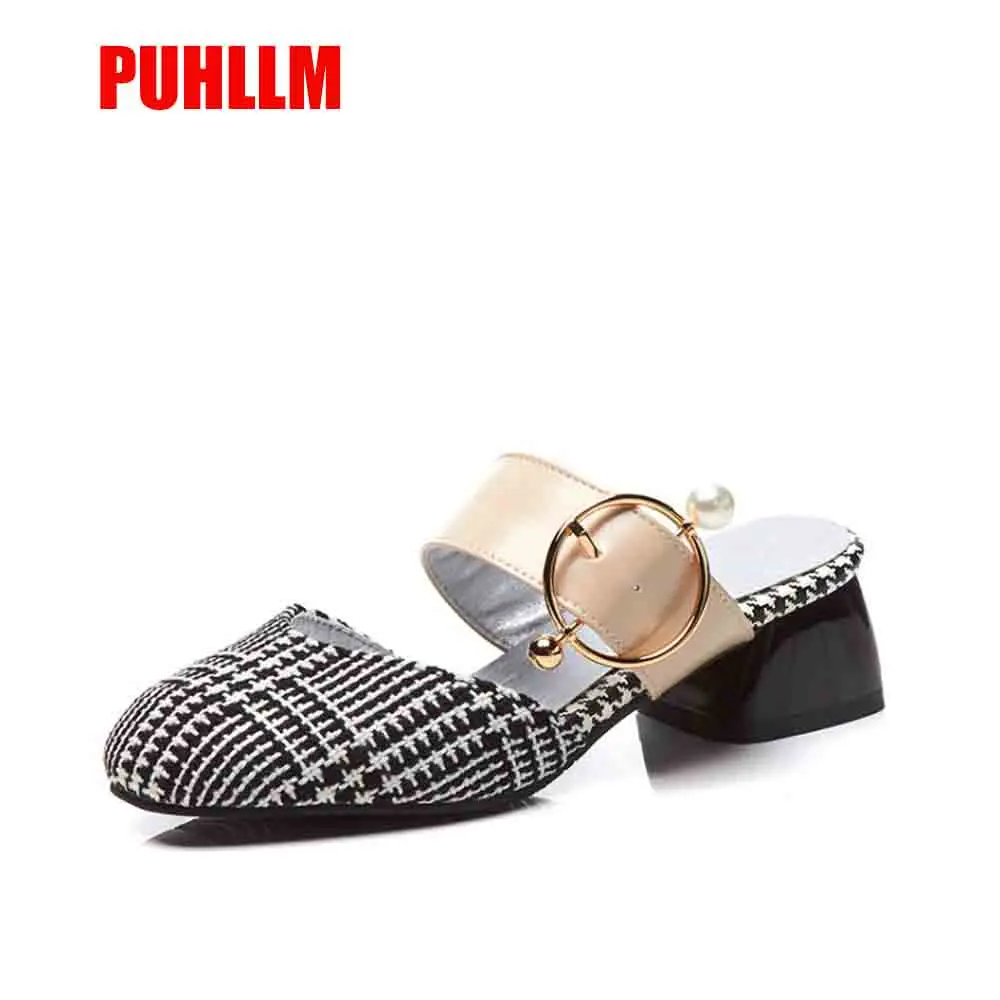 

2019 spring new sandals and slippers comfortable thin buckle with a convenient set of feet metal decorative thick with sandals
